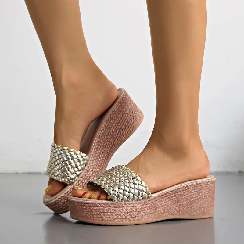 Fashion 2025 Women's Slippers Wedge Platform Casual Women's Sandals Soft Comfortable Chunky Slides Outdoor Plus Size Summer Shoes Ladies