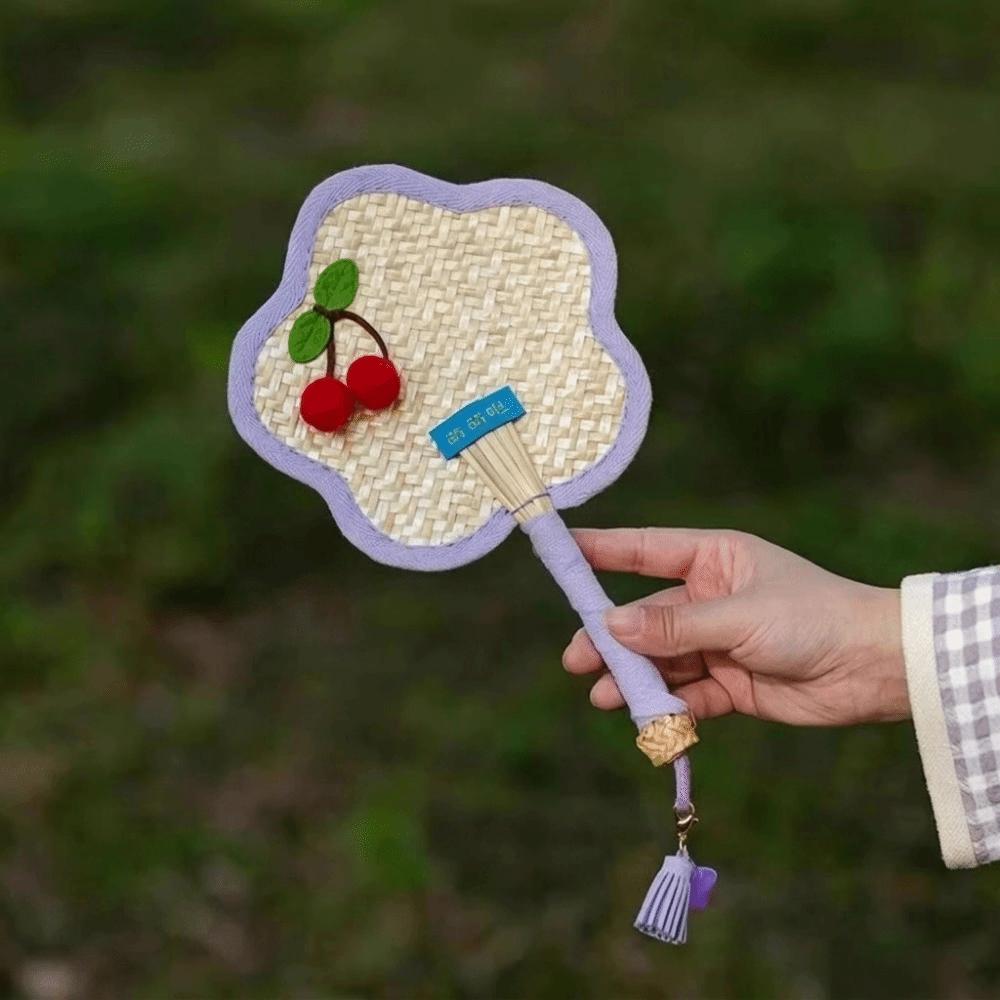 Vintage Portable Fan Flower Shaped Cooling Fan Creative Straw Fan Home Decor