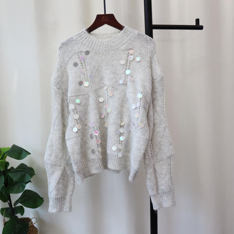 Autumn and Winter New Round Neck Sequined Hollow Sweater Pullover Loose Soft Waxy Gentle Knitted Sweater Top Women