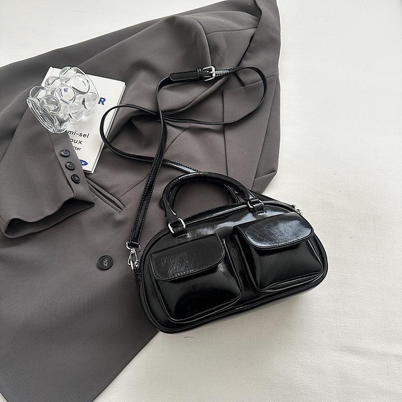 

Маленькая сумка женская летняя универсальная 2025 новая сумка-мессенджер нишевая портативная сумка-боулинг