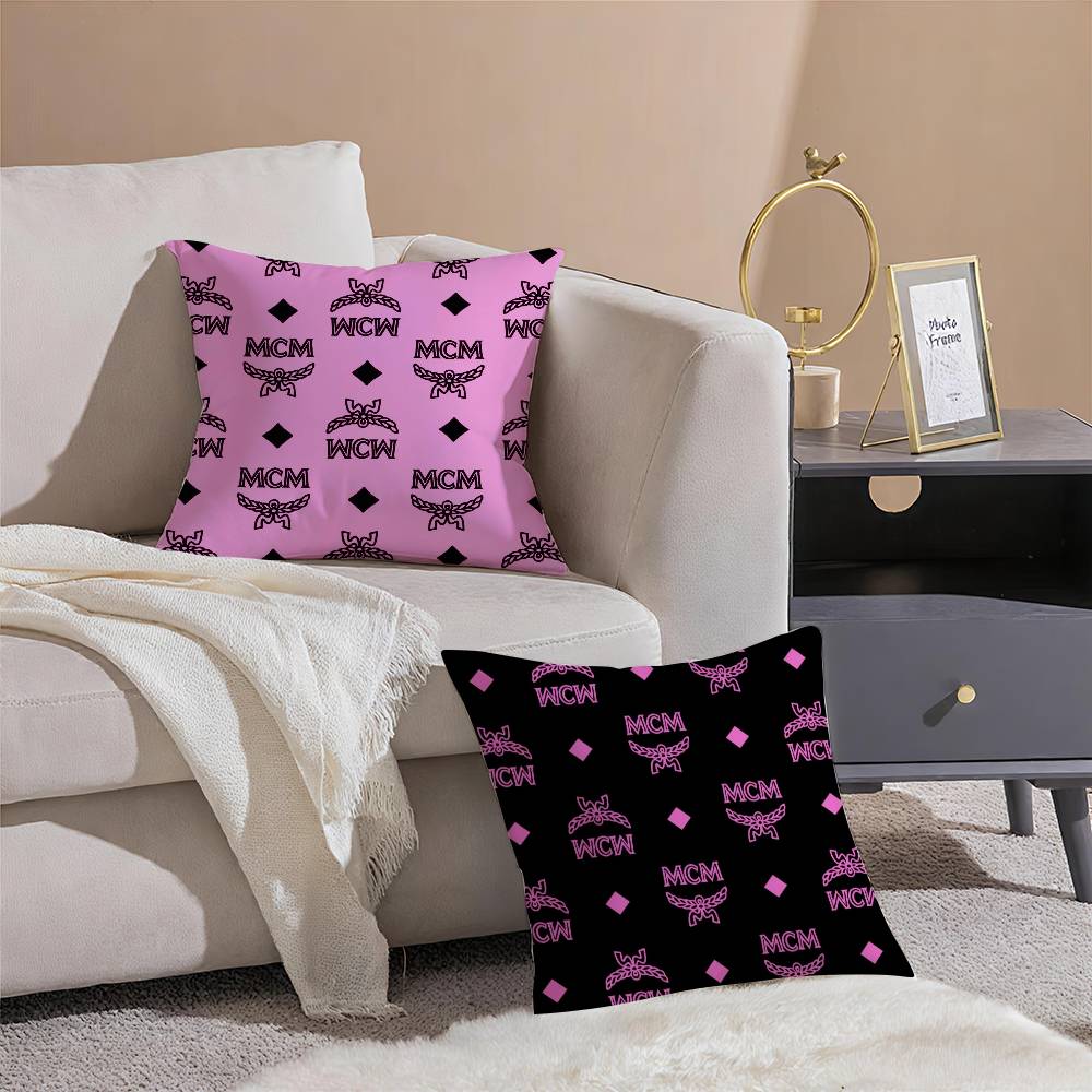 Classic Ingenious Design Prints MCM-M Pillow Case Comfort Sofa Bed Silky elegant Invisible zipper Decorative cushion cover