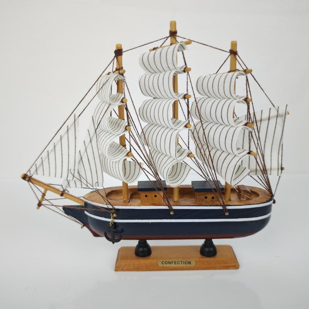 24cm Wooden Sailboat Model Mediterranean Decor