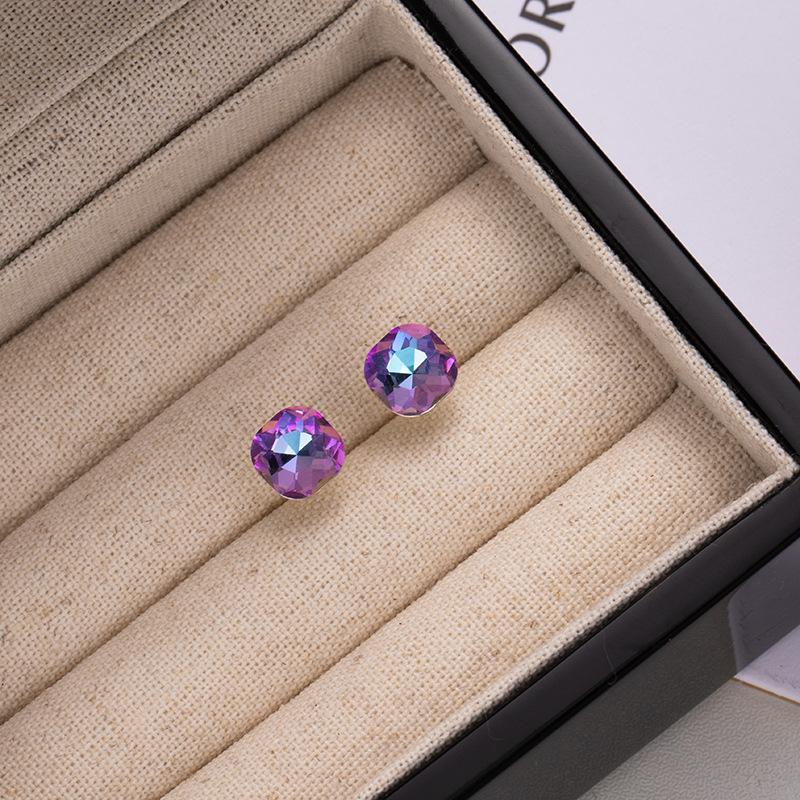Stylish And Simple Purple Square Diamond Stud Earrings, High-End Temperament Explosive Stud Earrings, Sweet And Cool Wind Dopamine Earrings.