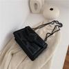 2023 Summer Women's Crossbody Square Bag: Fashionable Studded Single Shoulder Chain Bag