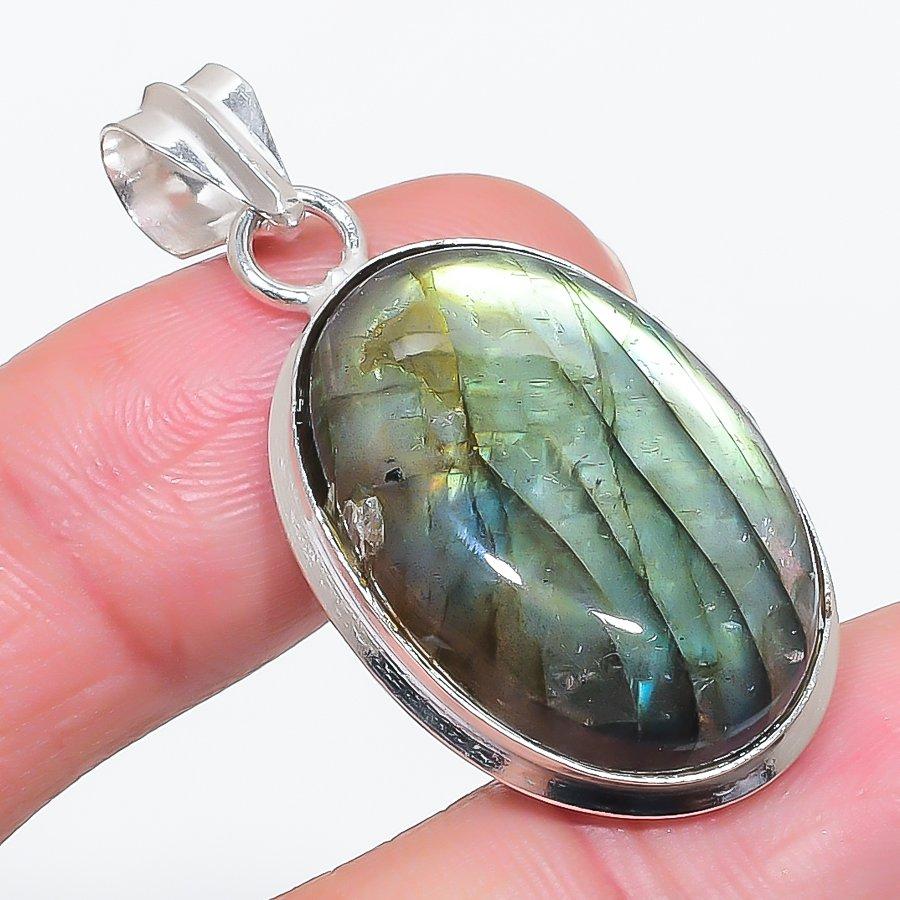 Natural Labradorite Gemstone 925 Sterling Silver Jewelry Pendant 1.73" W8d96