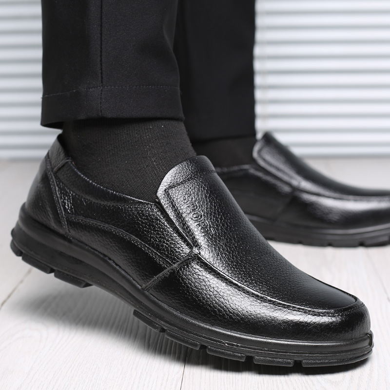 2025 direct sales first layer cowhide non-slip waterproof kitchen chef shoes spring casual leather shoes men's wear-resistant work shoes