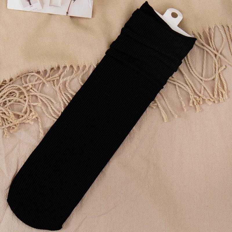 Ladies Autumn and Winter Thick New Products Pure Color Retro Sweat Absorbing Breathable Long Tube Pile Pile Cotton Socks