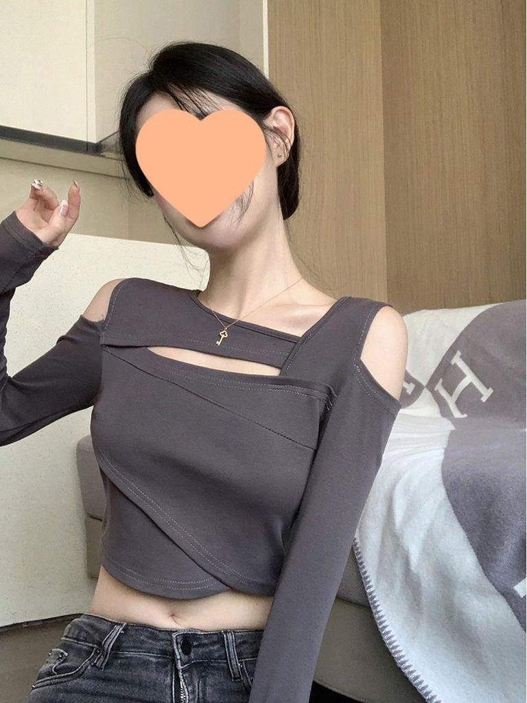 Chic Spicy Girl Off-Shoulder Long-Sleeve Slim Fit T-Shirt for Women - Autumn/Winter 2025