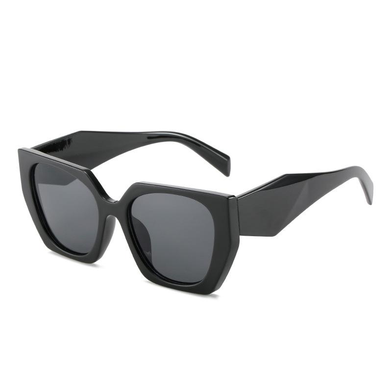 2024 Trendy Polygon Sunglasses for Men & Women - European & American Style, Model 3967