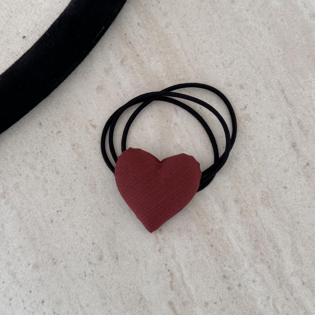 Samtige herzförmige Haargummis, Elastische Gummiband-Haargummis für Highschool-Mädchen, Haargummis für tiefen Pferdeschwanz oder Dutt