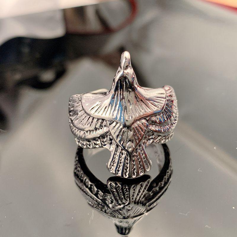 New Retro Trend Jewelry Steel Color Eagle Ring Flying Eagle Ring