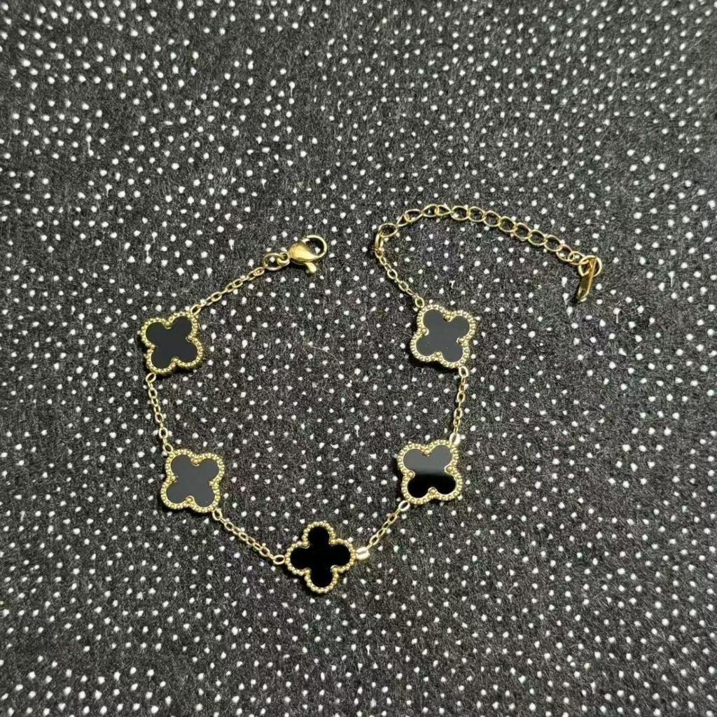 New Arrival Titanium Steel Casual Bracelet Four-leaf Clover Elegantfashion Women's Bracelet