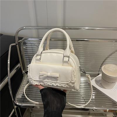 Handliche kleine Tasche Damen neue Spitze Spleißung Retro Damen Schulter Umhängetasche Pendler kleine quadratische Tasche