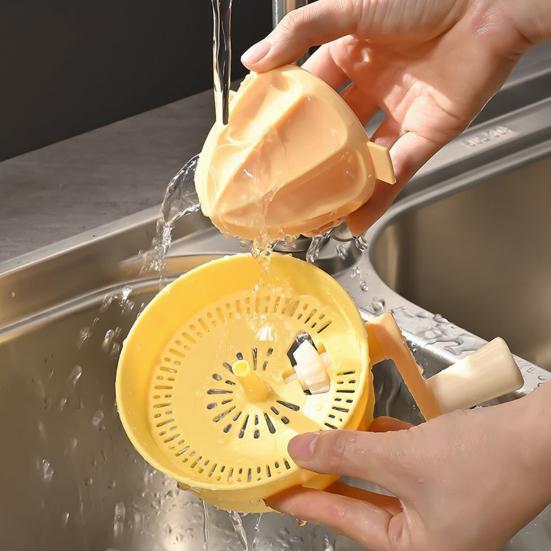 Manual Citrus Juicer with Reamer Heavy-Duty Orange Lemon Squeezer for Fresh Juice Dishwasher Safe Portable Citrus Juicer Tool for Home Kitchen