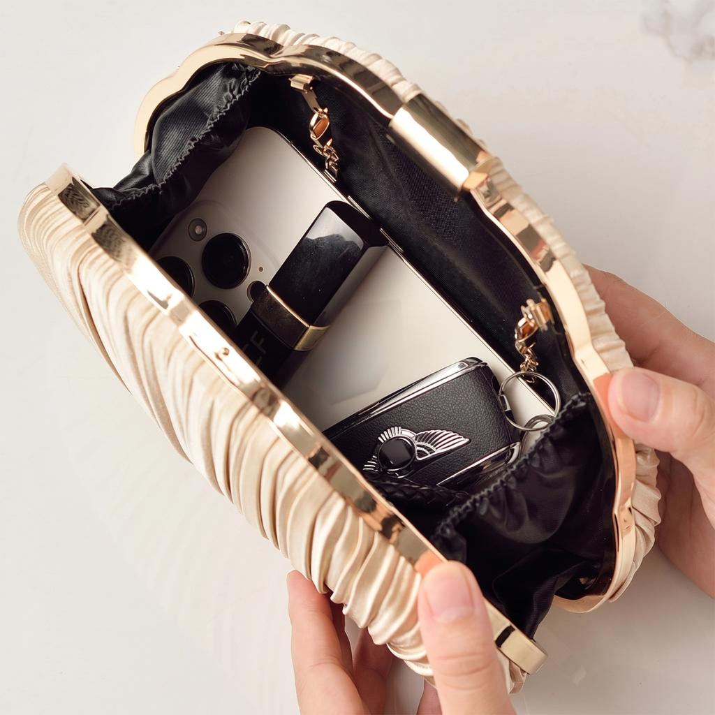Beige Handbag Shell-shaped Luxury Designer Bag 2026 Brand Striped PU Crossbody Women's Bags Fashion Summer Evening Party Wallet