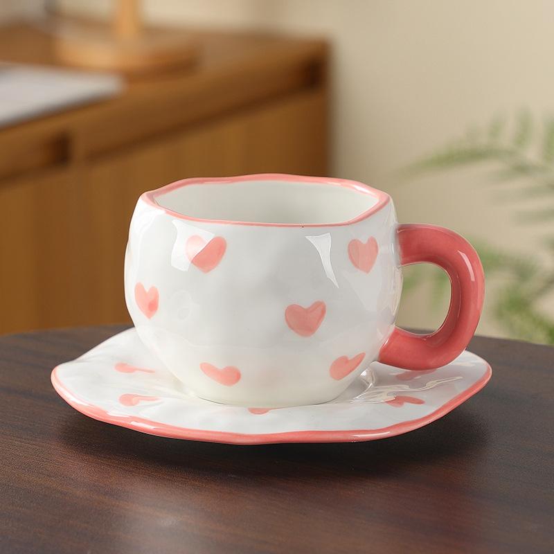 Small floral creative ceramic coffee cup and saucer, hand-squeezed, hand-painted irregular high-value breakfast cup