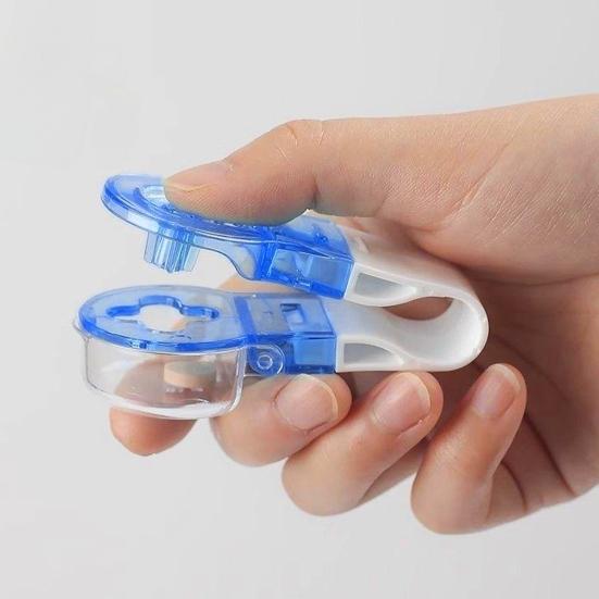 1/2/3Pcs Portable Pill Taker with Built-in Compartment Elderly Disabled Blister Pack Opener Assistance Tool Tablets Pills Dispenser Extractor Remover