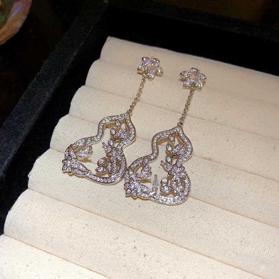 French Court Style Silver Needle Zircon Rectangular Earrings Exquisite Light Luxury High-end Stud Earrings Exaggerated Earrings Women