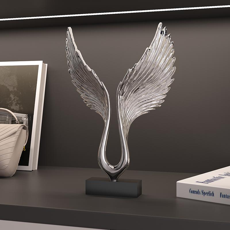 The Sculpture of Da Peng Spreading His Wings Is Luxurious and Light Creative Art Sculpture Eagle Wing Statues Home Decor