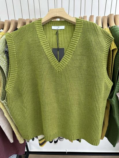 Xiao Wang's 19364 Spring Korean Plus Size V-Neck Casual Loose Knit Sweater Vest