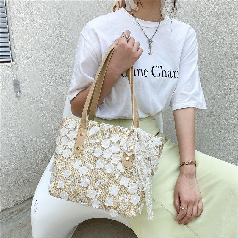 Summer popular straw lace bag women's new fashion trendy foreign style single shoulder large capacity woven sand A