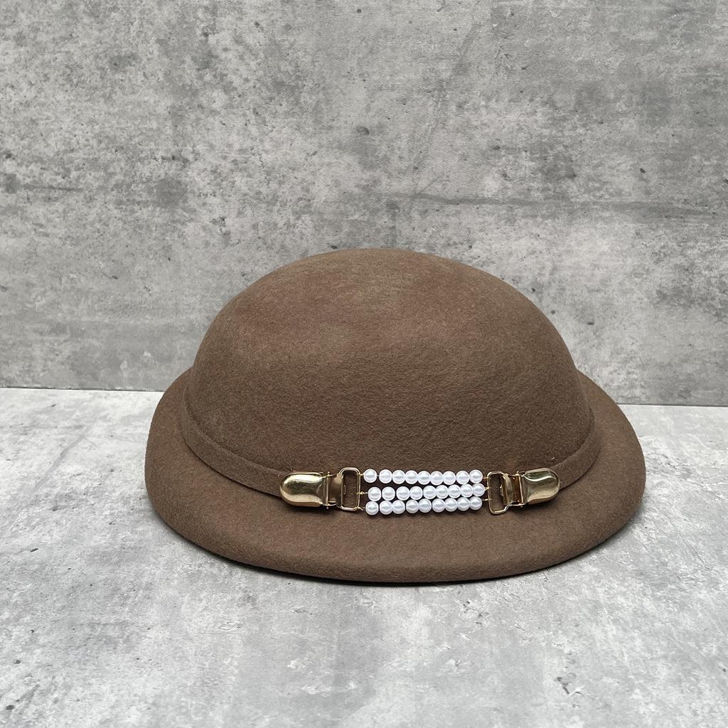 Blogger With Pink Wool Pearl Pot Hat Feminine Elegance Temperament Top Hat French Woolen Beret