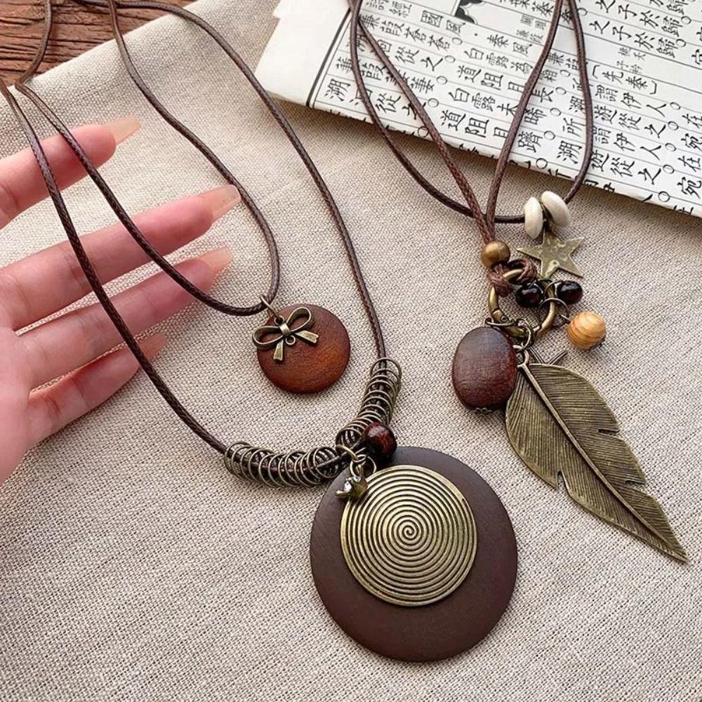 New Chinese Style Feather Leaf Pendant Necklace Vintage Sweater Chain Long Ropse Necklace Women