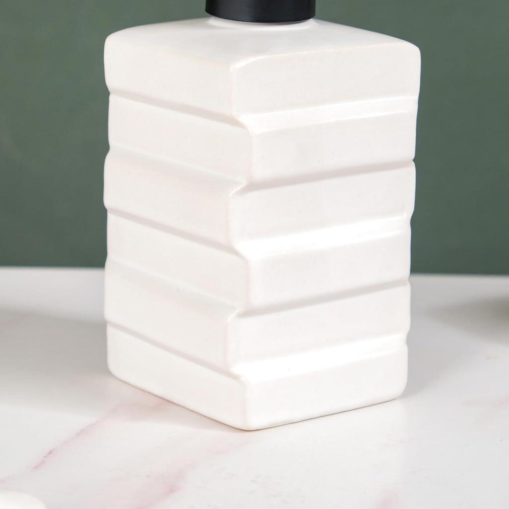 Handwaschseifenspenderpumpe für Badezimmer | Seifenspenderflasche für Küche & Waschbecken | Badezimmerzubehör | 450 ml (Weiß)