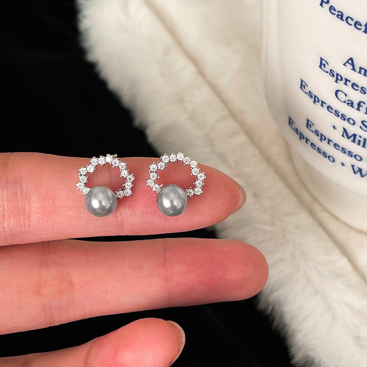 

Серьги-пусеты из серебра 925 пробы с цирконом для женской легкой роскоши и экстравагантности, высококлассные жемчужные серьги, простые и модные новые украшения для ушей 925 silver needle