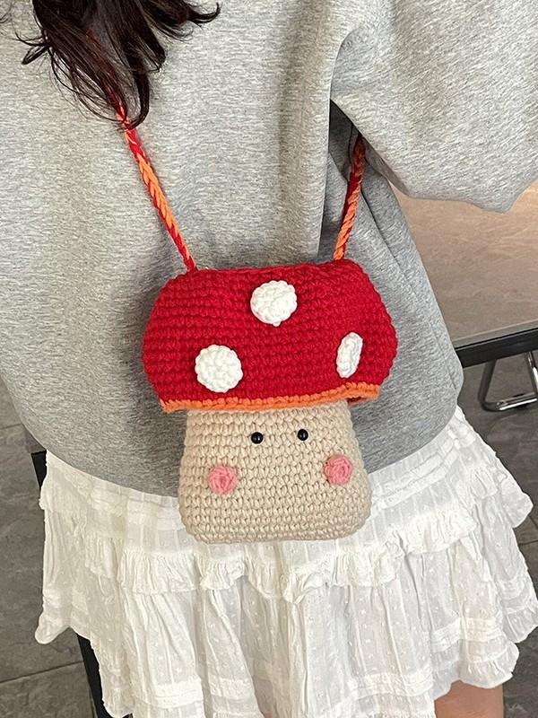 Knit Mushroom Handbag For Women With Soft Wool Material And Stylish Woven Design