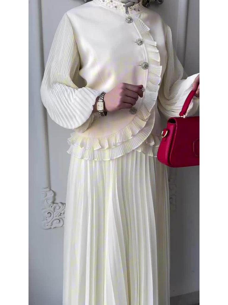 2024 Women's European and American Fashion: Pleated Skirt Suit with Wood Ear Edge