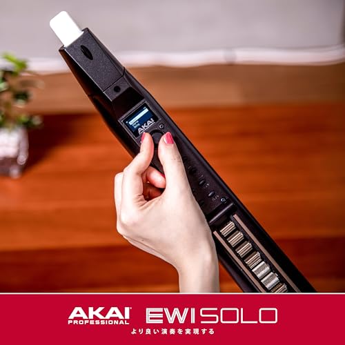Akai Professional EWI Solo Wind Synthesizer, Electronic Wind Instrument with Built-in Speaker and 200 Voices