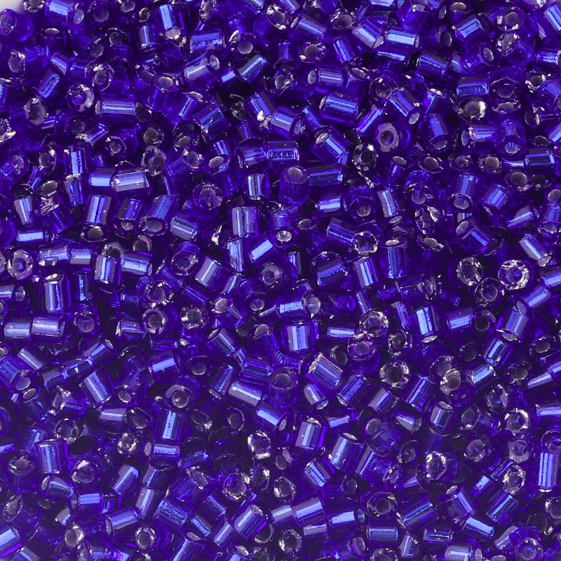 

Посеребренные 2,5 мм цветные стеклянные бусины-бисер для изготовления браслетов своими руками и проектов бисероплетения Diameter 2.5mm, Length 3mm, Hole 1mm, 450g/bag