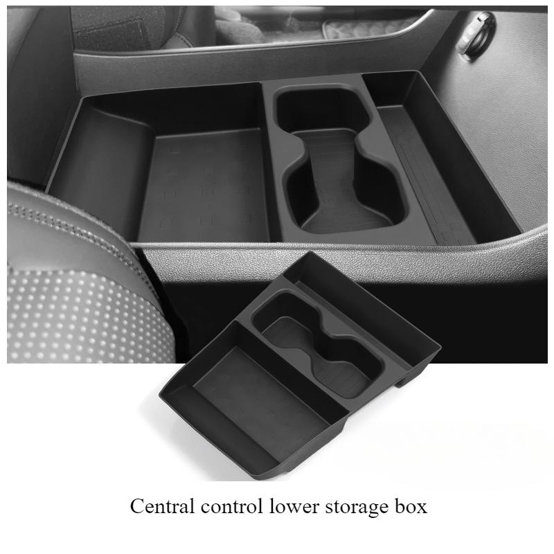 Central Control Storage Box for Hyundai Santa Fe 2024 2025 2026 Water Cup Holder Wireless Charging Pad Car Interior Accessories