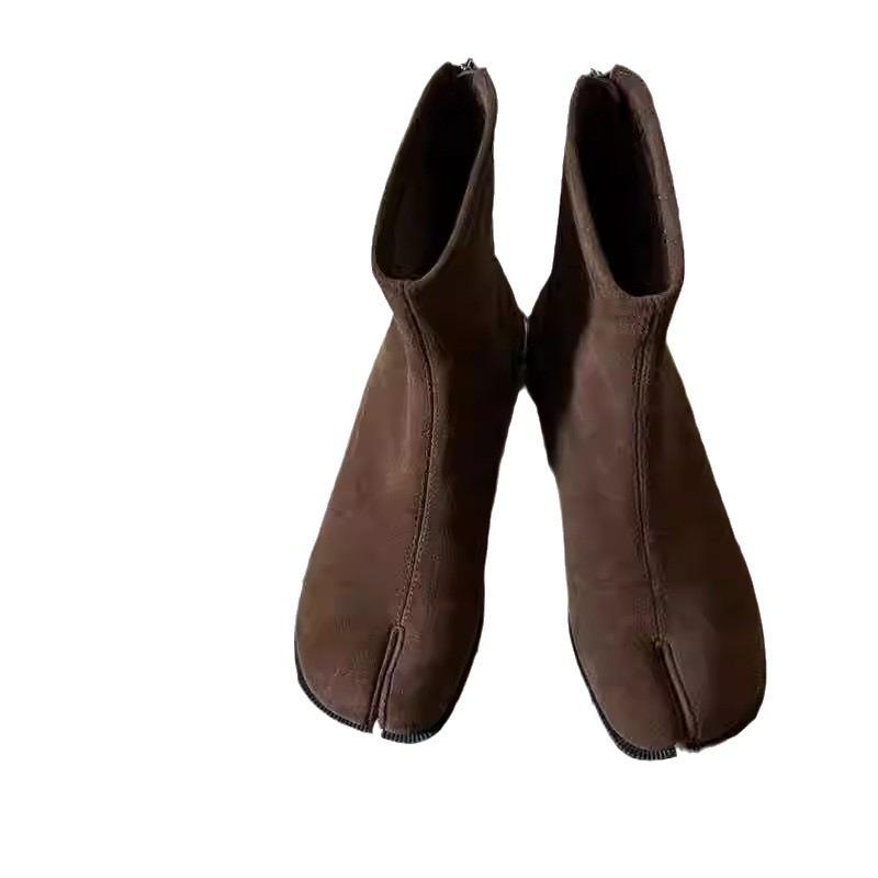 Nischen Schweinsfüße Zehenschuhe Damen Herbst und Winter vielseitige flachsohlige Chelsea Boots Martin Boots