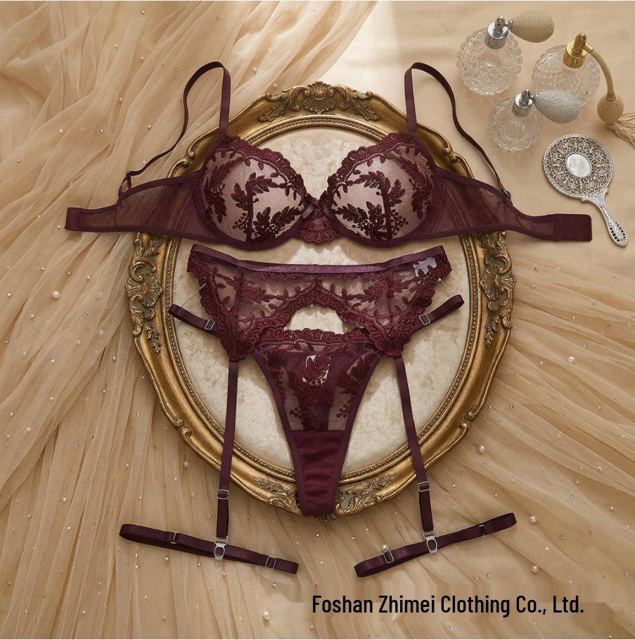 Y Sınır Ötesi Şeffaf File İç Giyim Seti: Sekiz Üç Parçalı Kadın Şeffaf Sütyen