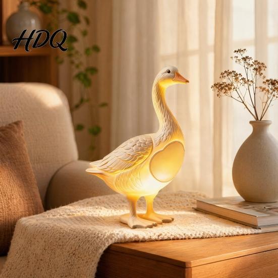 Eco-friendly Resin Decoration Creative Goose Night Light Cute Duck Table Lamp with Warm LED Glow Funny Animal Shape Decor Figurine for Bedroom