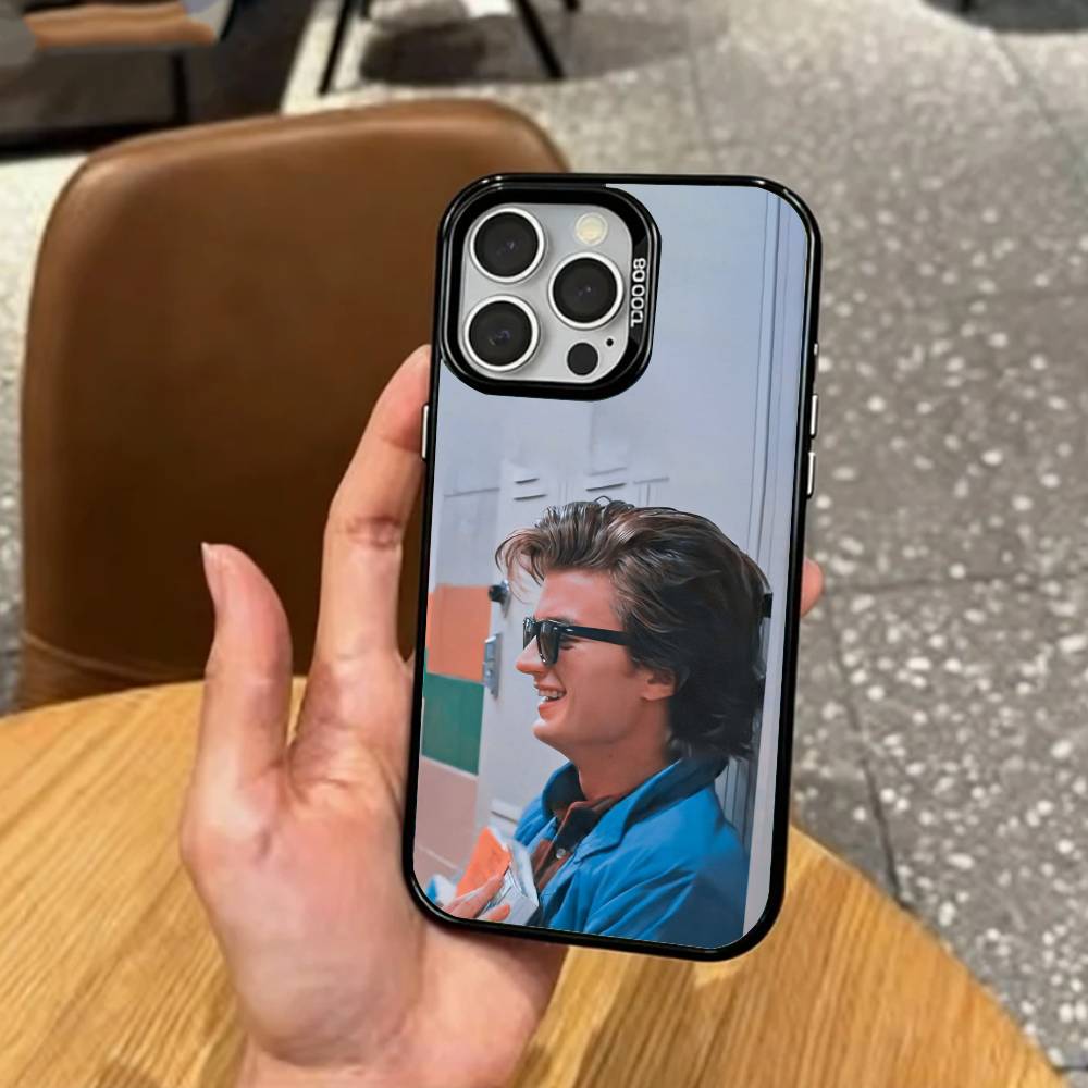 Trendy S-Steve H-Harrington   Phone Case For iPhone17,16,15,14,13,12,11 Plus,Pro Max Colored Silver Plated Inside Cover