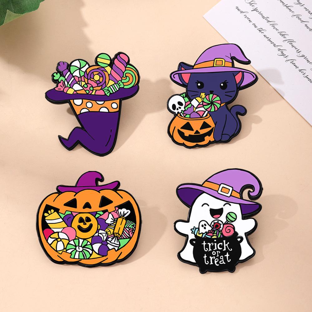 Halloween Ghost Metal Brooches Lapel Pins Candy Wizard Cat Hat Pumpkin Ghost Magic Cartoon Badge Horror Jewelry Friends Gift