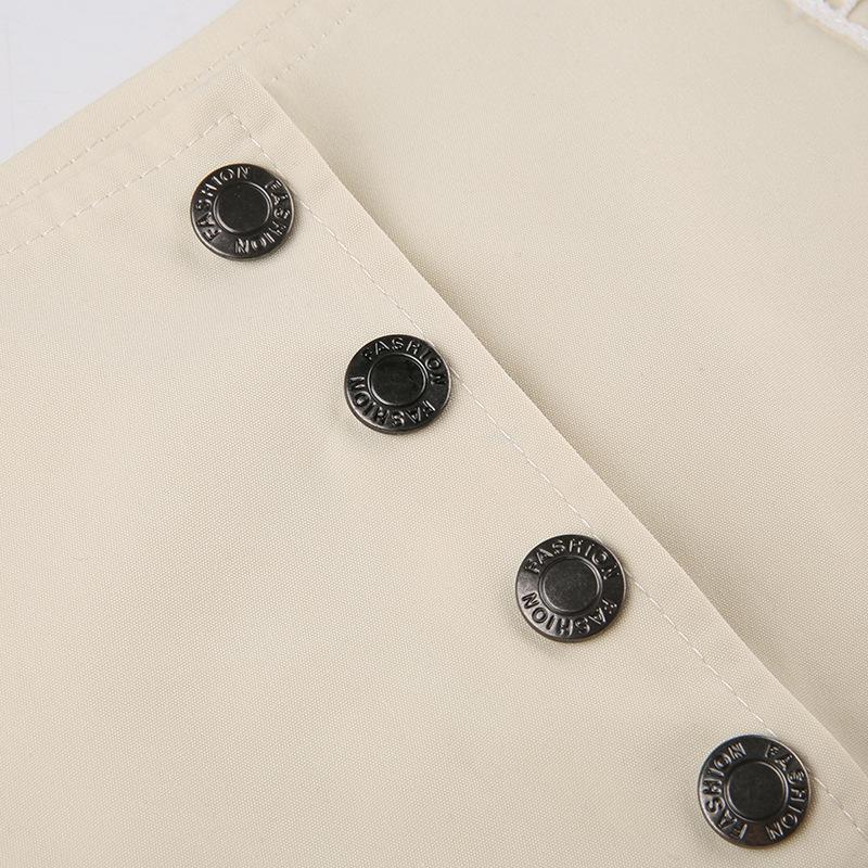 Однотонные повседневные шорты с завязками на пуговицах — фото 10