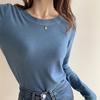 Camiseta Básica de Gola Redonda Feminina Primavera, Outono e Inverno Nova Top Casual Slim-fit com Lã Espessada de Manga Comprida