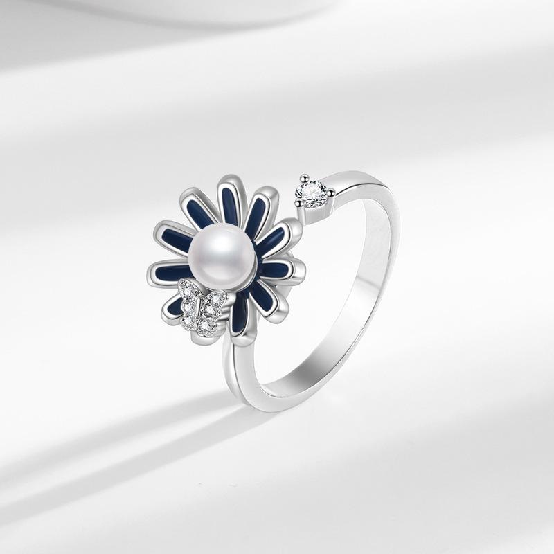 Sunflower Butterfly Rotating Rhinestone Ring for Women - European American Fashion