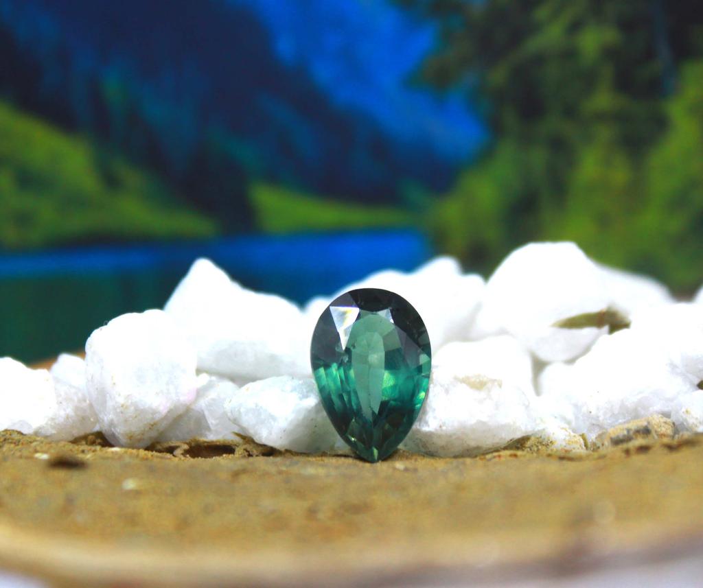 5.35 Carat Exclusive Offer Green Alexandrite Pear Shape Russia Certified Gemstone SN545