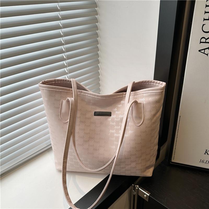 

Premium sense bag women s 2025 new popular versatile shoulder bag large capacity student class commute tote bag розовый