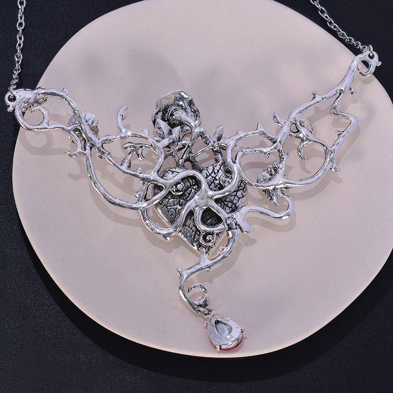 "Roses feed on the heart" New Style Gothic Punk Red Necklace Halloween Rose Necklace