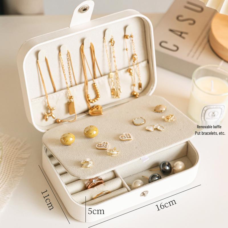 Portable Multifunctional Jewelry Storage Box: Dustproof & Anti-Oxidation for Earrings, Rings, and Bracelets.