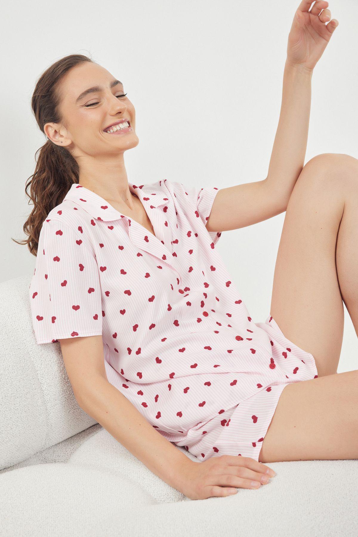 

Women s Fashion Pink Striped Heart Patterned Viscose Woven Pajama Set XS