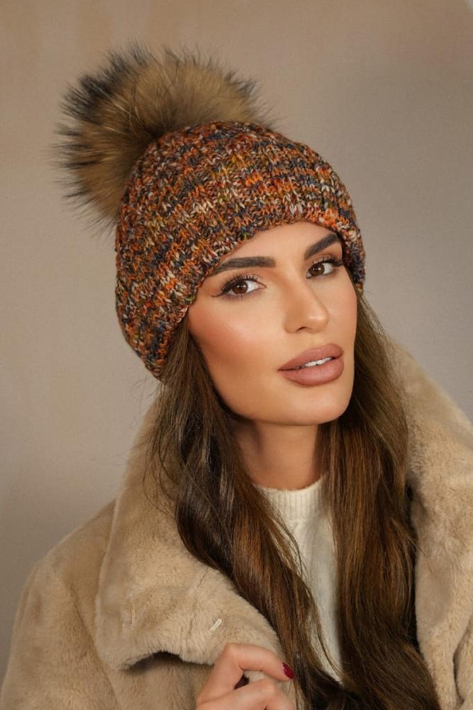 Winter Hat with Eco Pompom in Red Kamea-Pavone