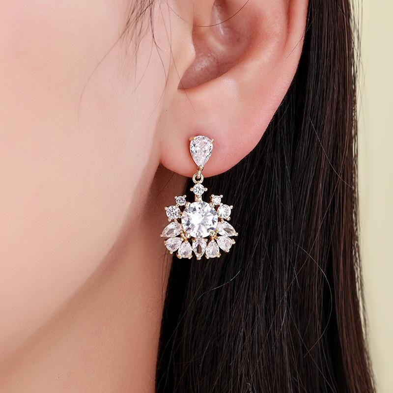 Luxury Zircon Drop Earrings: European & American Creative Geometric Flower Design