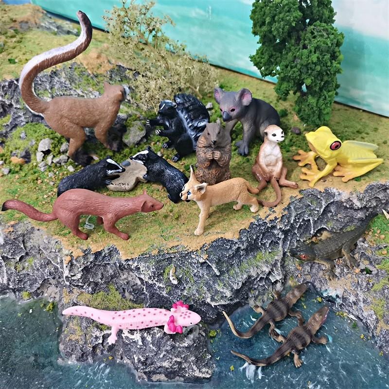 Realistic Plastic Forest Animal Model Collection Featuring Cute Static Mice Frogs Crocodiles Koalas And Skunks